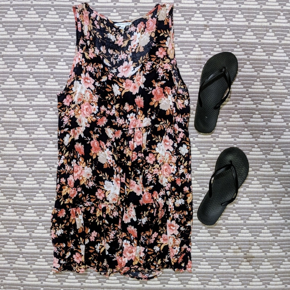 AE Floral Dress // 🏵️